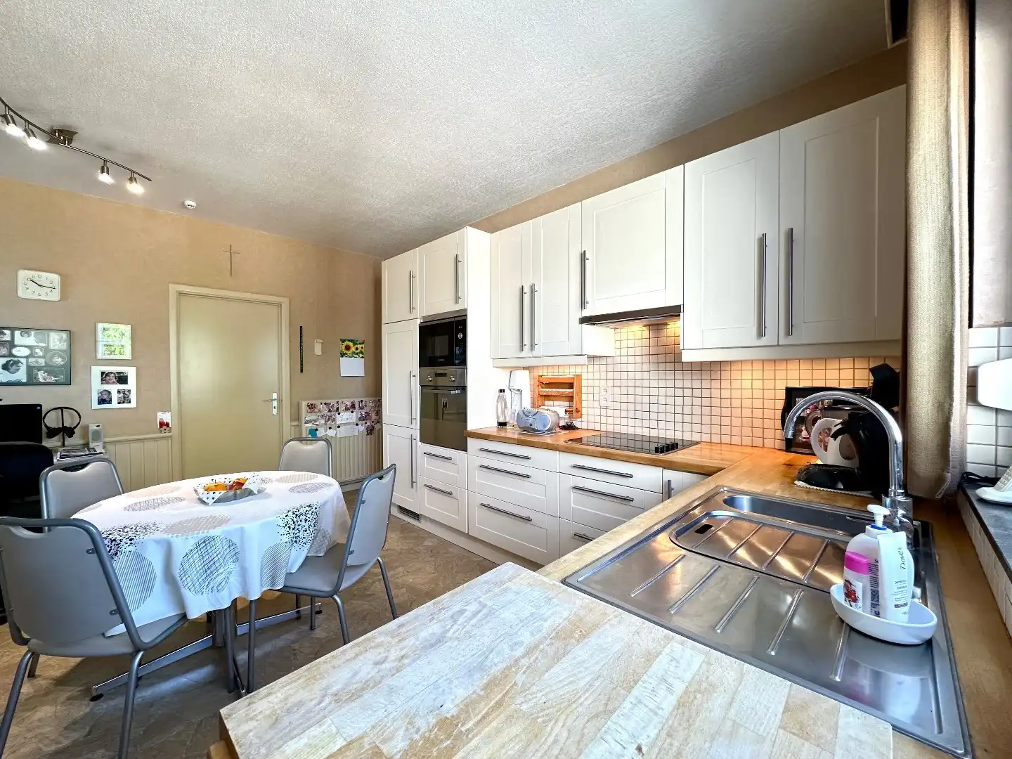 Prachtige vrijstaande villa met schitterend uitzicht in Tongeren-Borgloon foto 7