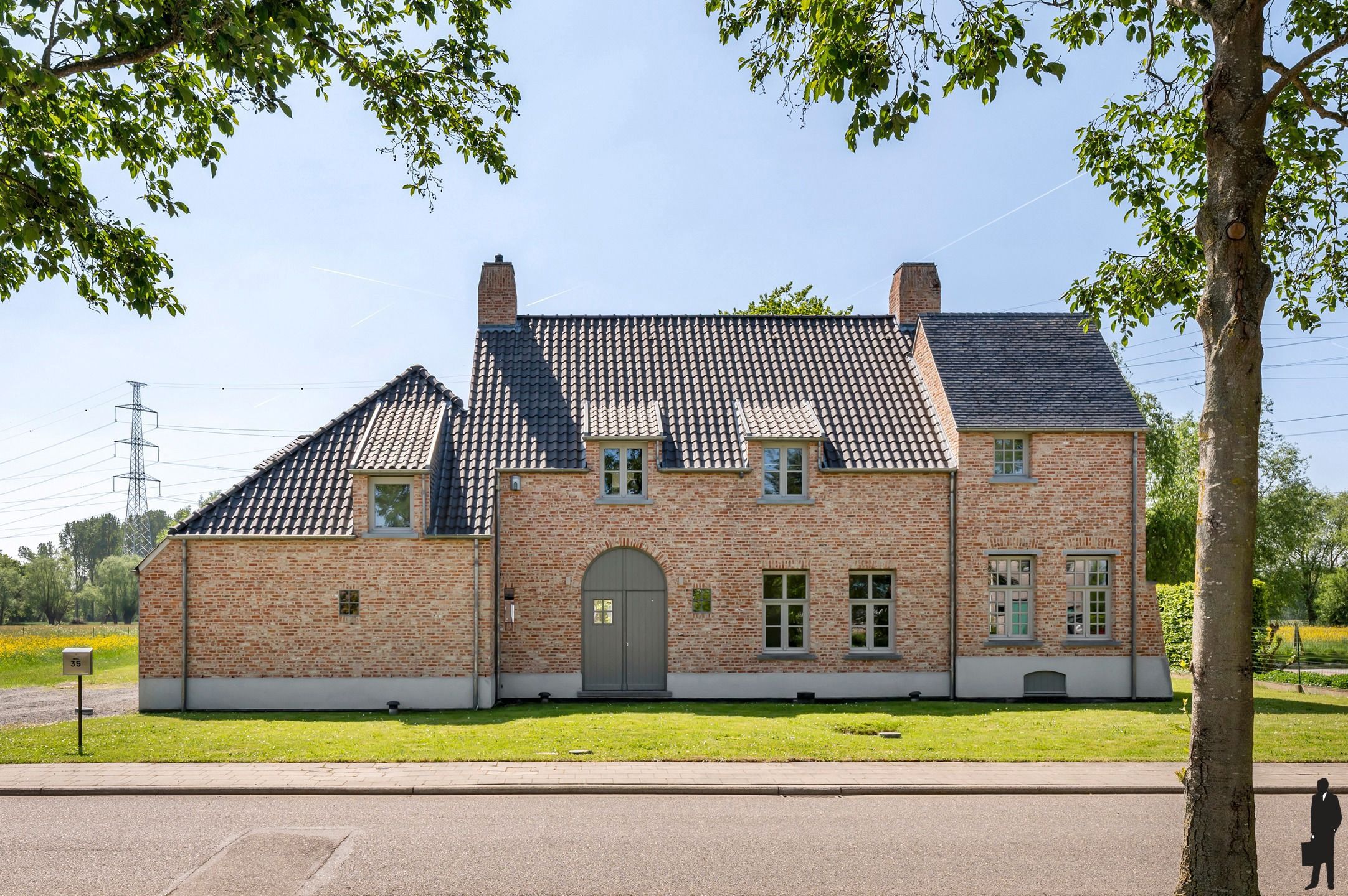 Exclusieve villa in pastoriestijl met zicht op natuurgebied op 6.391 m². foto 2