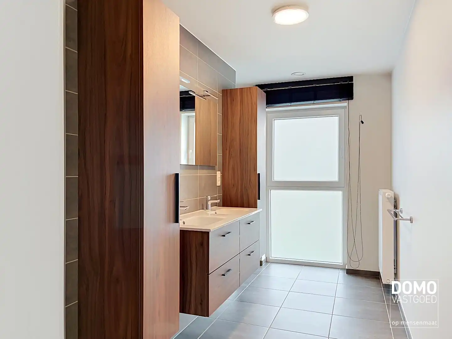 PRACHTIGE WONING MET 3 SLAAPKAMERS EN TUIN foto 11
