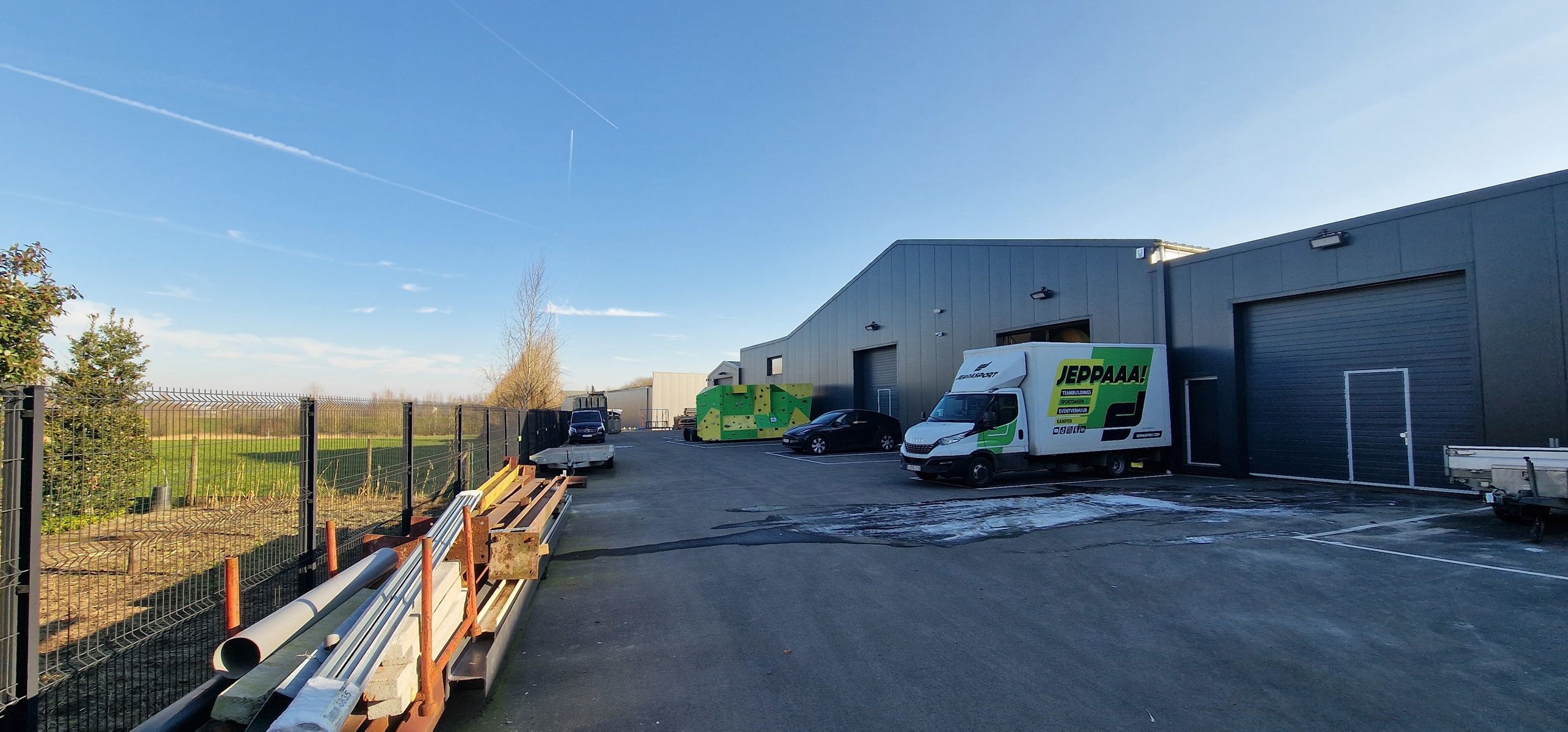 Nieuwbouw KMO unit met kantoor en sociale ruimte foto 69