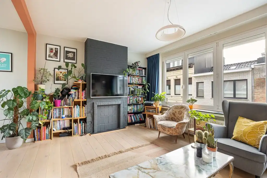 Instapklaar en lichtrijk 1-slaapkamerappartement in kleinschalig gebouw foto 3