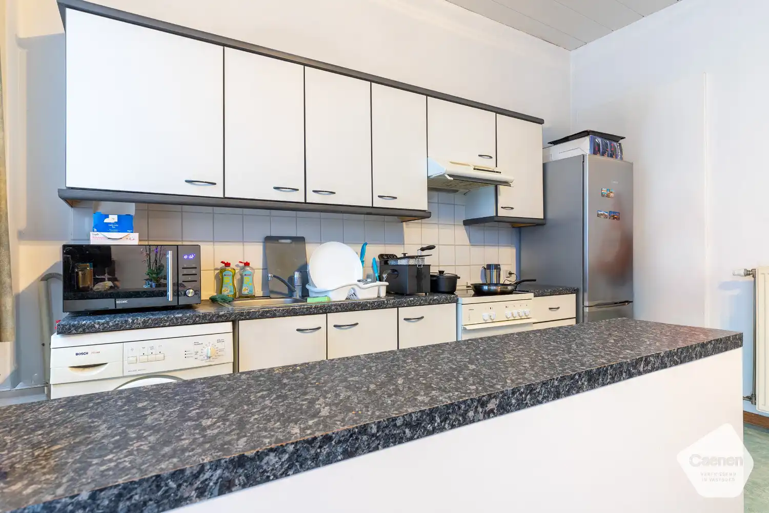 Licht op te frissen duplex appartement met twee slaapkamer vlakbij de Grote Markt  op een steenworp van het strand an de jachthaven foto 4