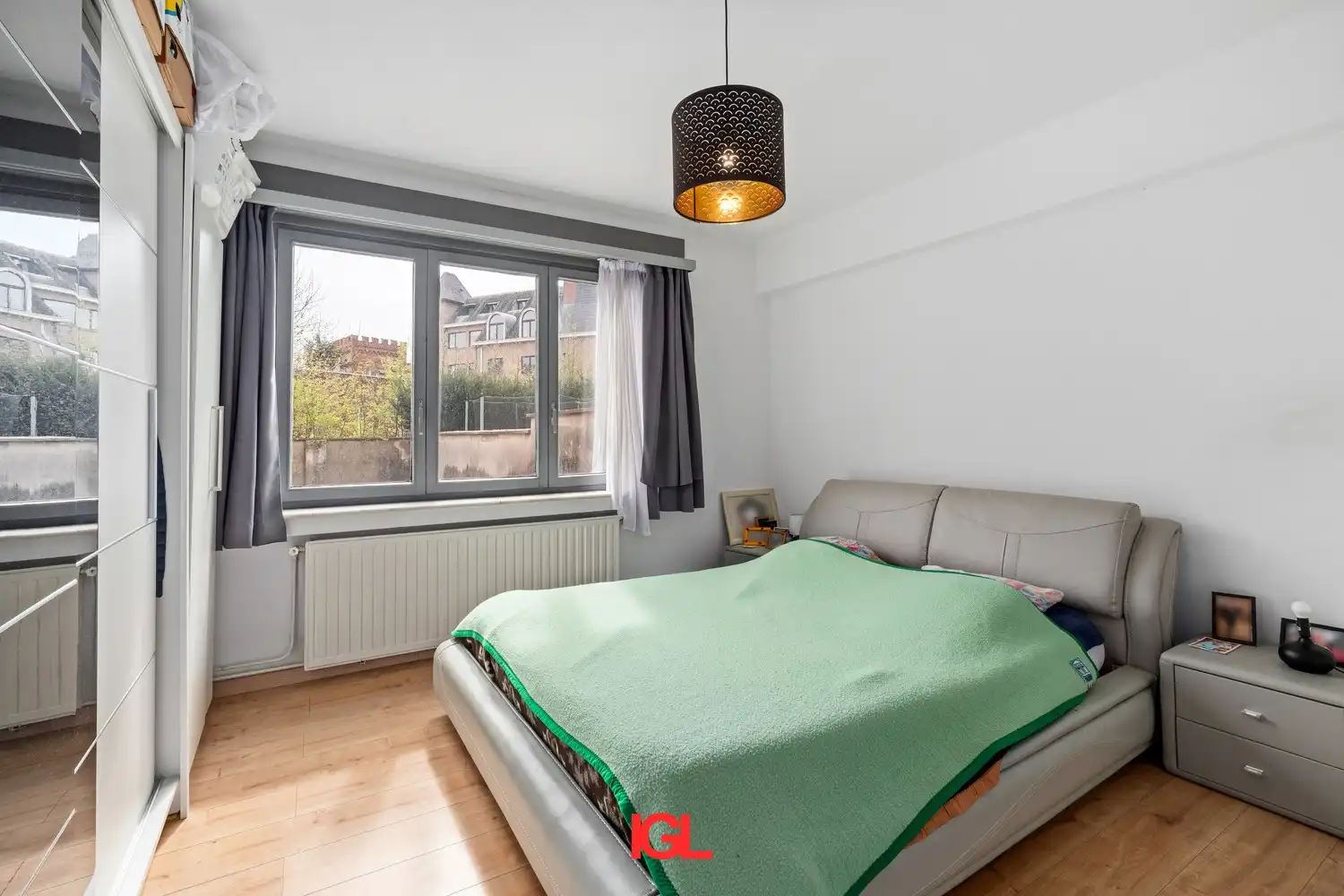 Gelijkvloersappartement met 2 slaapkamers & garage nabij het centrum van Halle foto 7