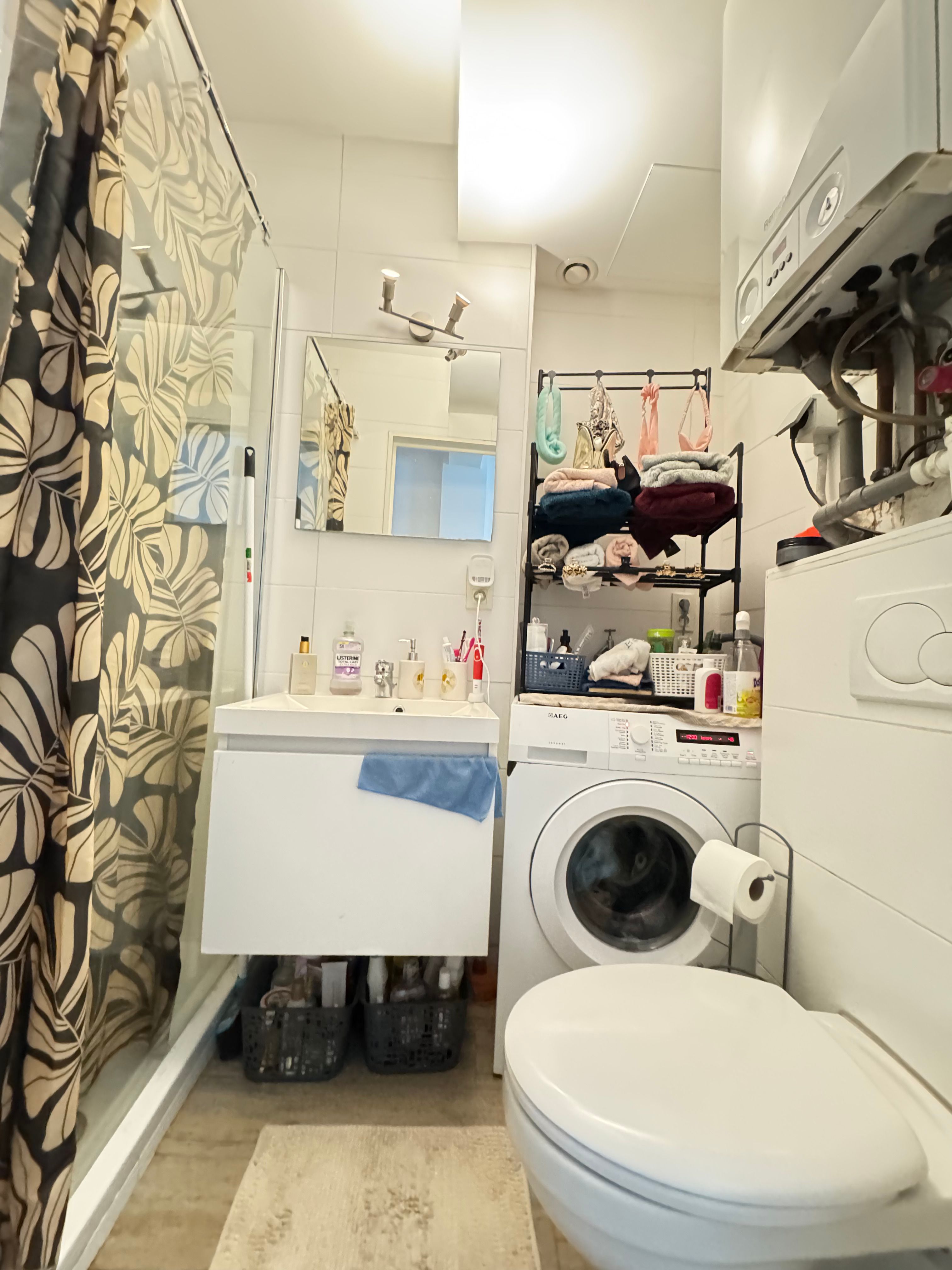 Opbrengsteigendom / appartement op centrale locatie foto 8