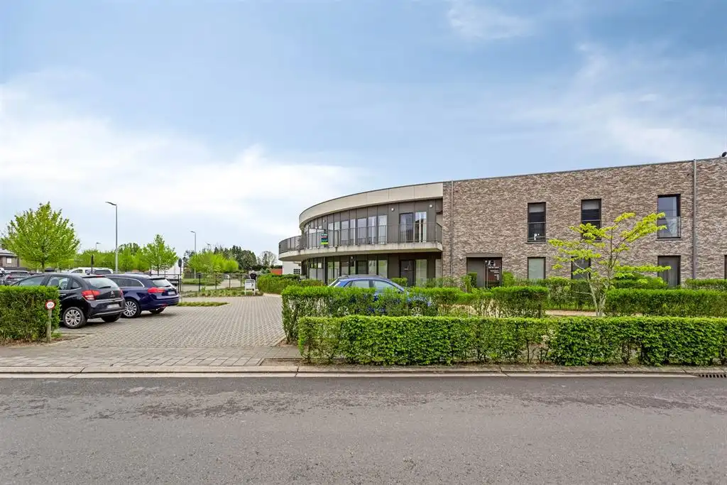 Recent 1-slaapkamer appartement met groot terras foto 21