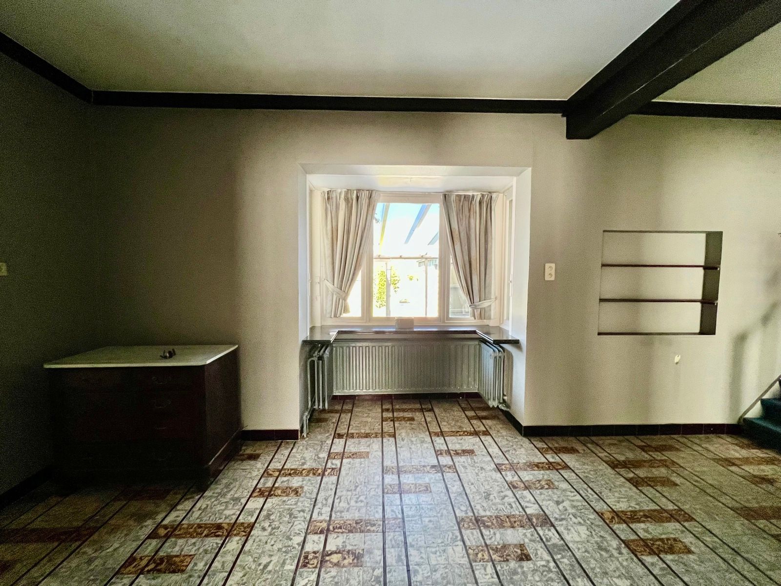 Zeer ruime woning met grote tuin en vrij zicht. foto 5