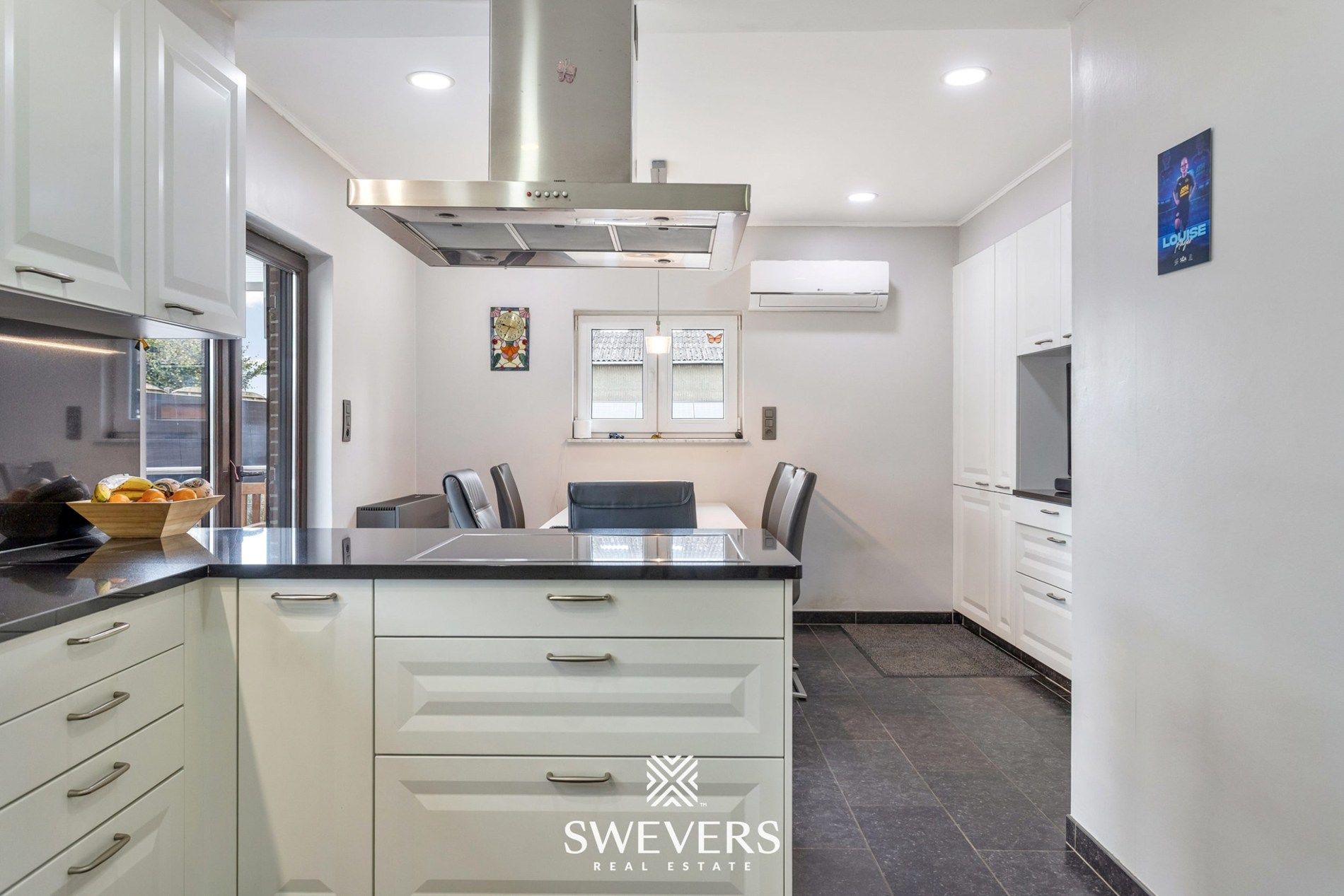 Ruime & energiezuinige gezinswoning in Sint-Truiden foto 10