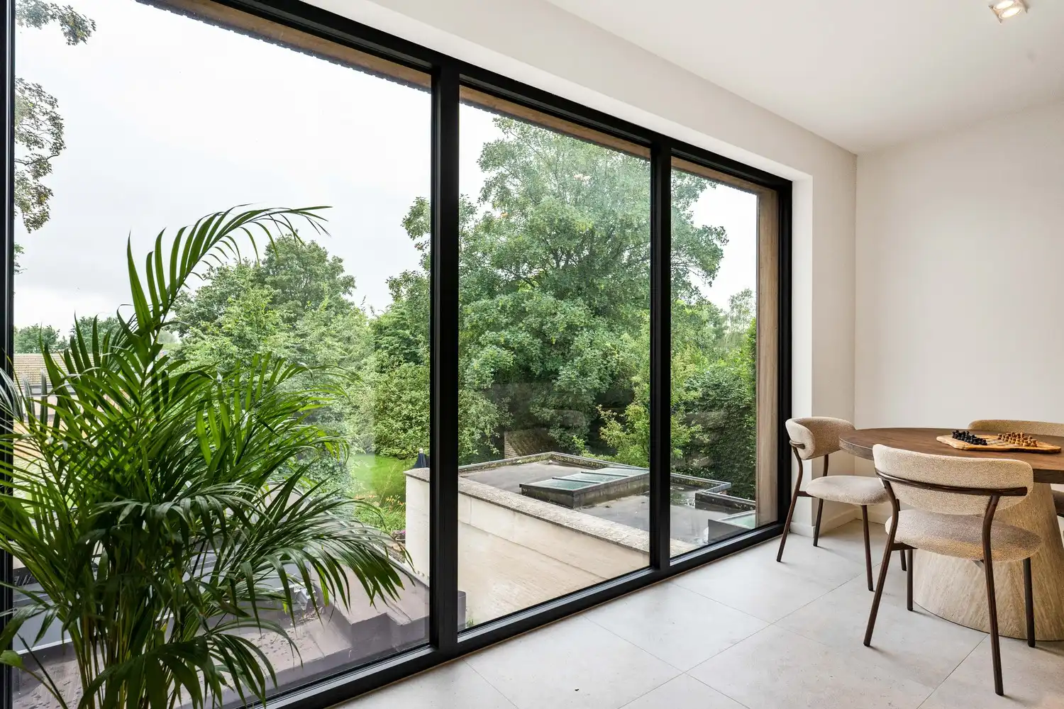 Nieuw één-slaapkamer appartement met zuidgeoriënteerd terras! foto 2