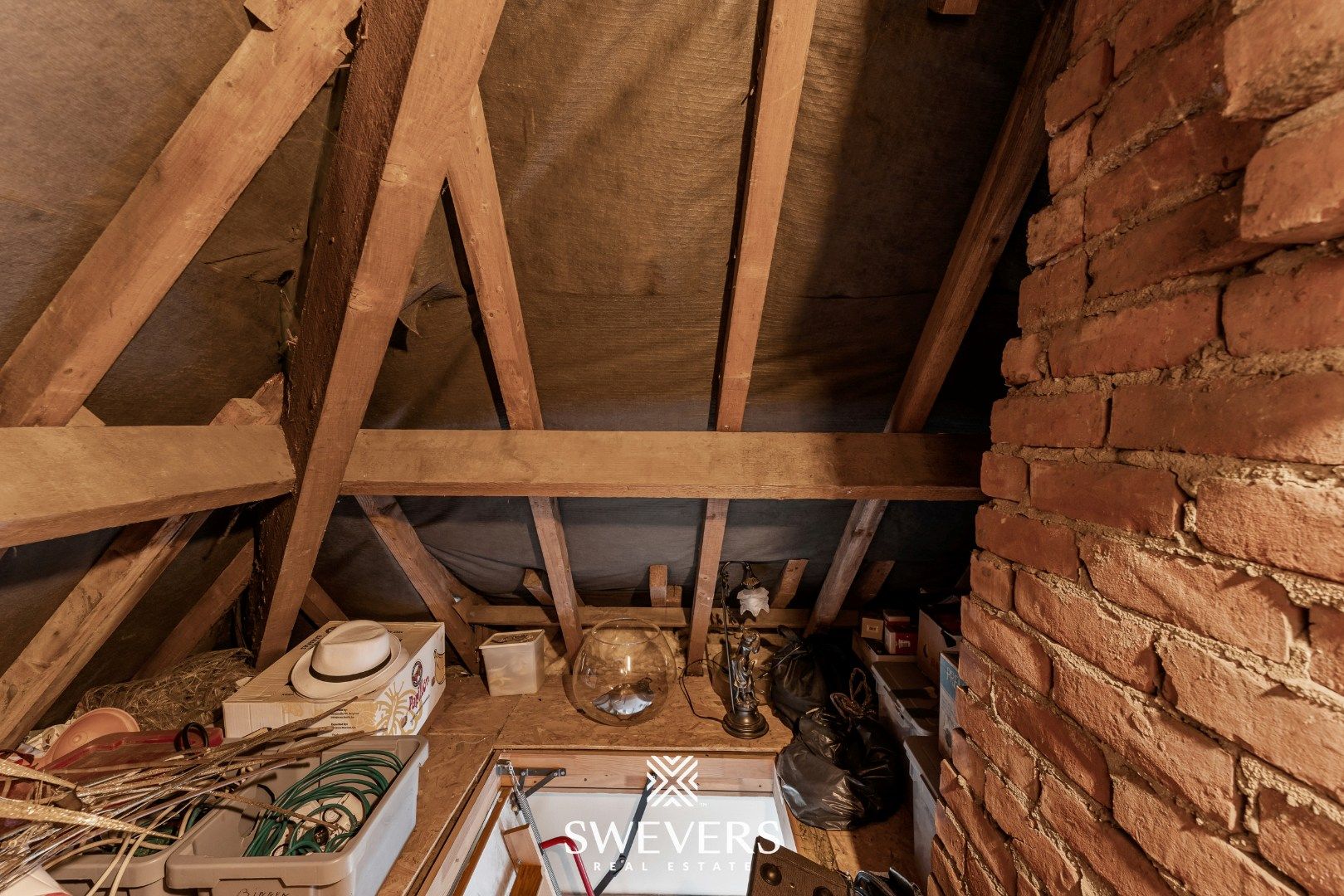 Karaktervolle woning met prachtige veranda te Leopoldsburg foto 33