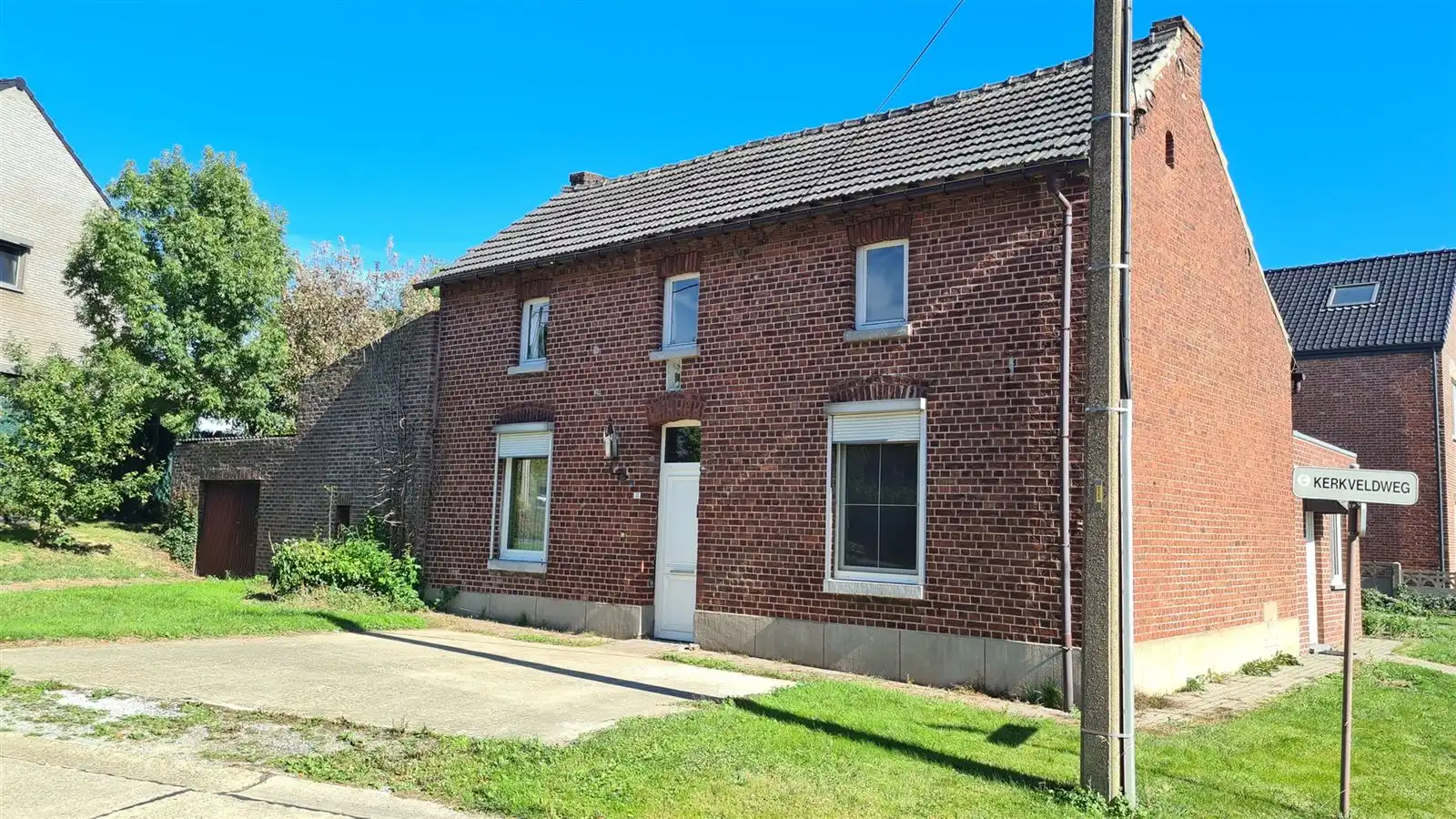 te renoveren eengezinswoning met tal van mogelijkheden foto 2