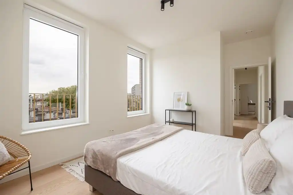 Hoogwaardig afgewerkt duplex app met ruim terras foto 12