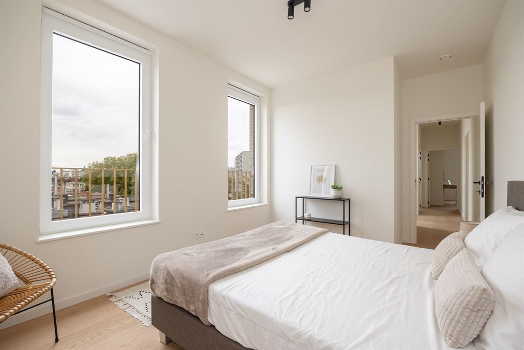 Hoogwaardig afgewerkt duplex app met ruim terras foto 12