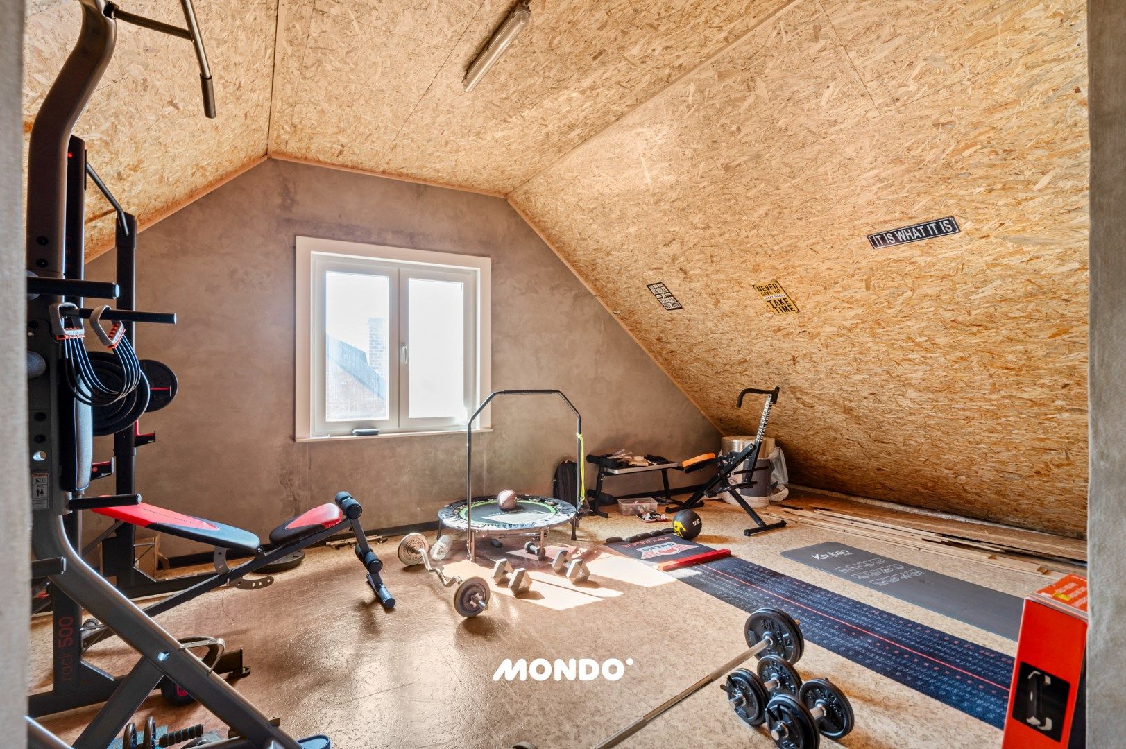 Half open woning met garage! foto 17