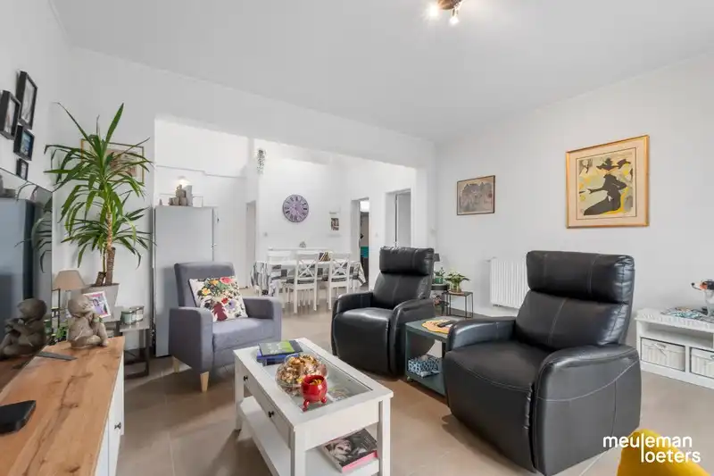 Interessant opbrengsteigendom met 4 appartementen foto 15