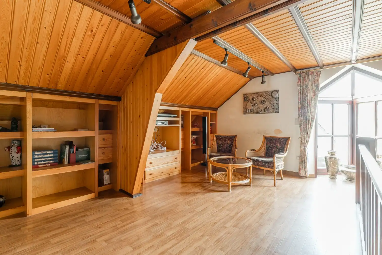 armante woning met karaktervolle architectuur in hartje Hamont-Achel - Posthoornstraat 13 foto 25