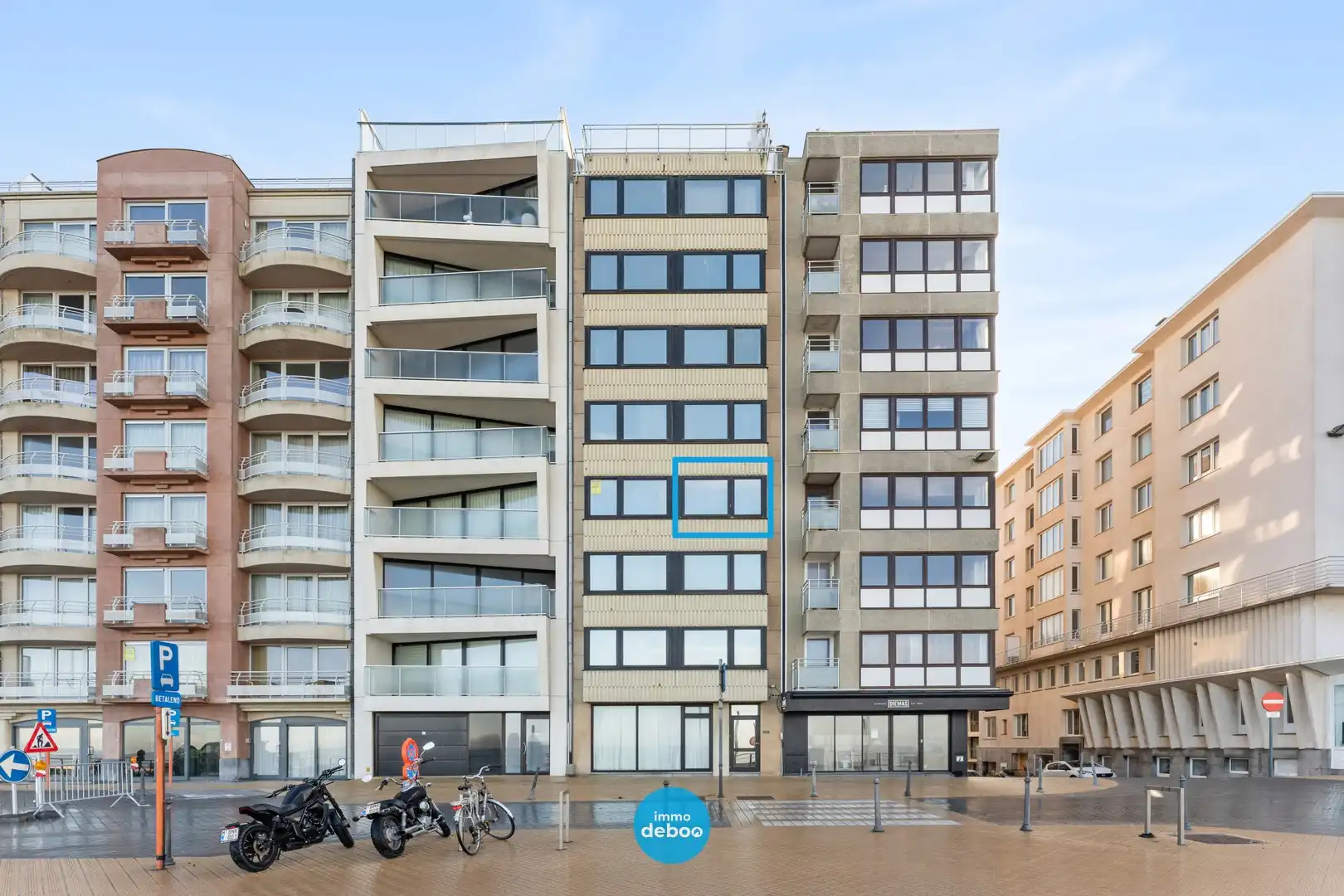 Instapklaar appartement met frontaal zeezicht foto 2