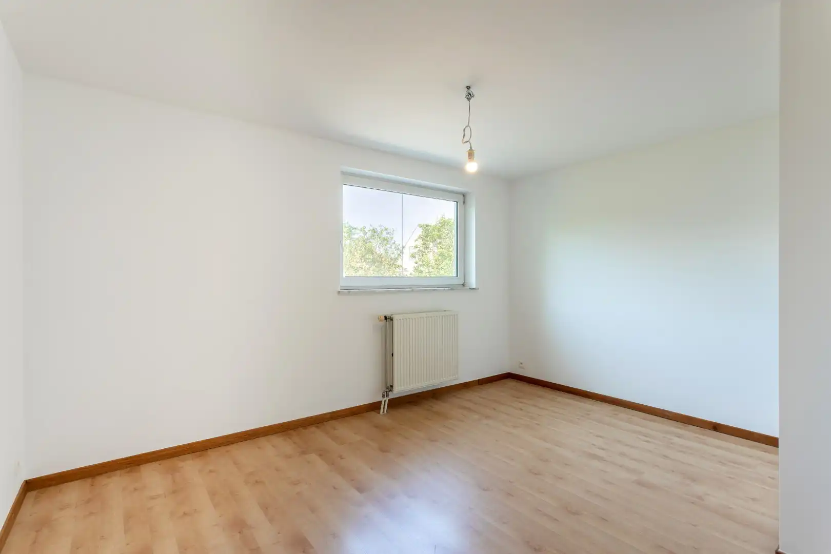Verzorgde woning met 3 slpk, tuin en garage te Halle foto 18