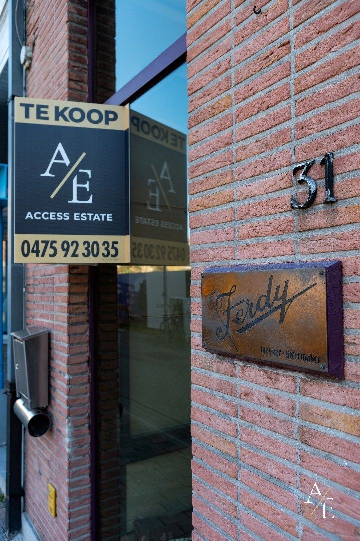 WETTEREN - Herenhuis met winkelruimte op commerciële "hot spot"! foto 14
