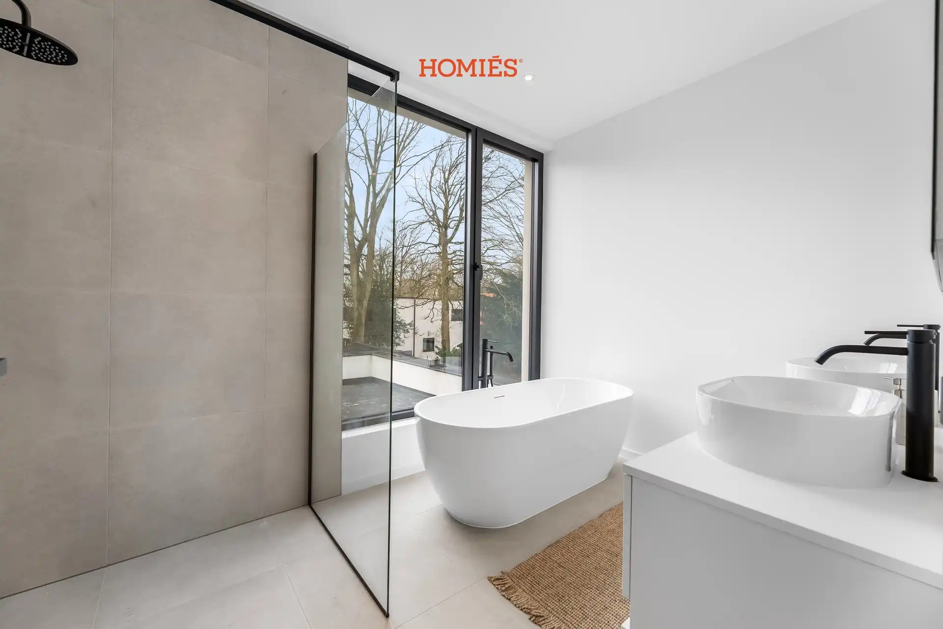 Vernieuwde energiezuinige villa op absolute toplocatie! foto 17