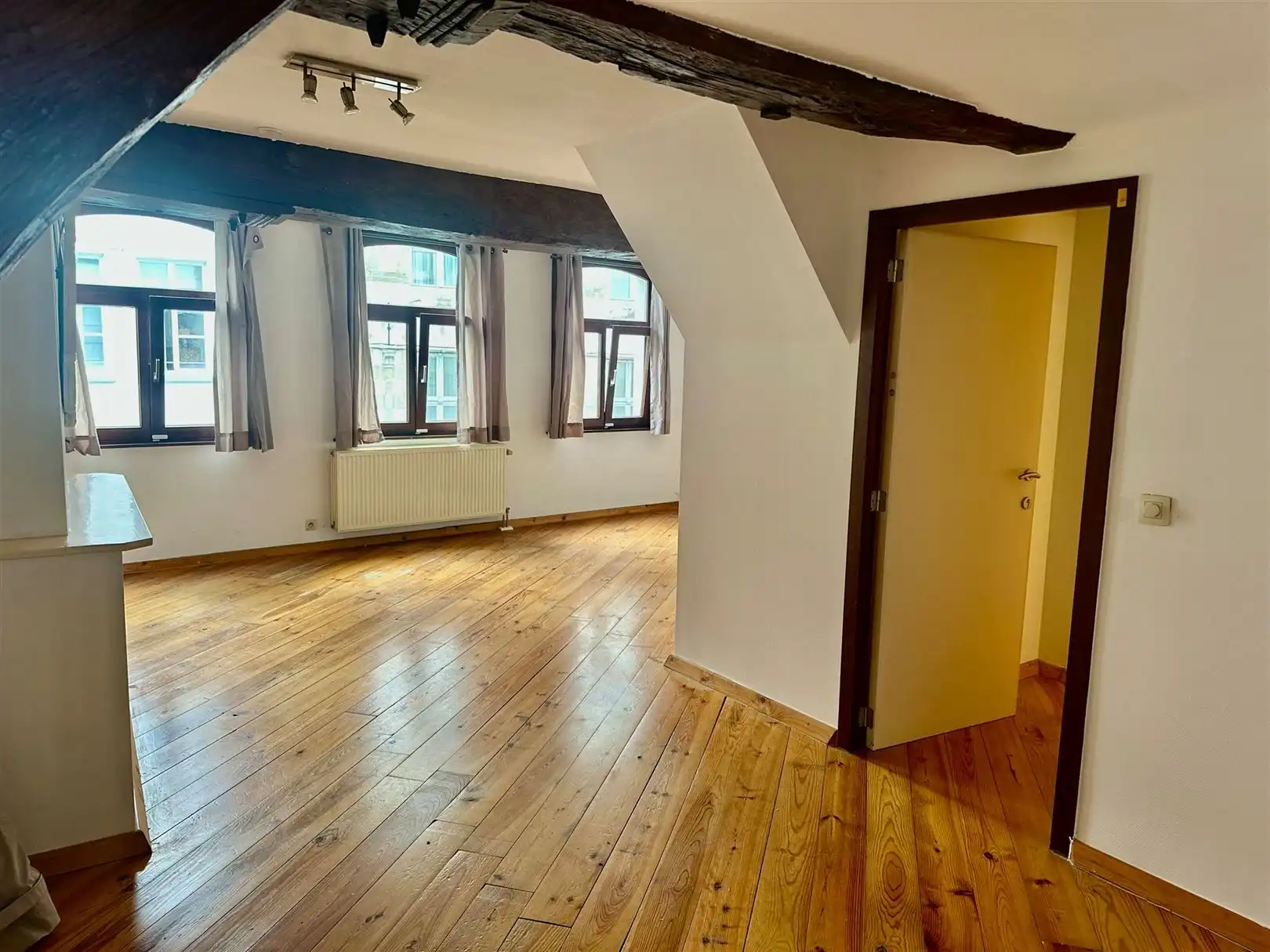 Gezellig appartement te huur in centrum Oudenaarde  foto 2