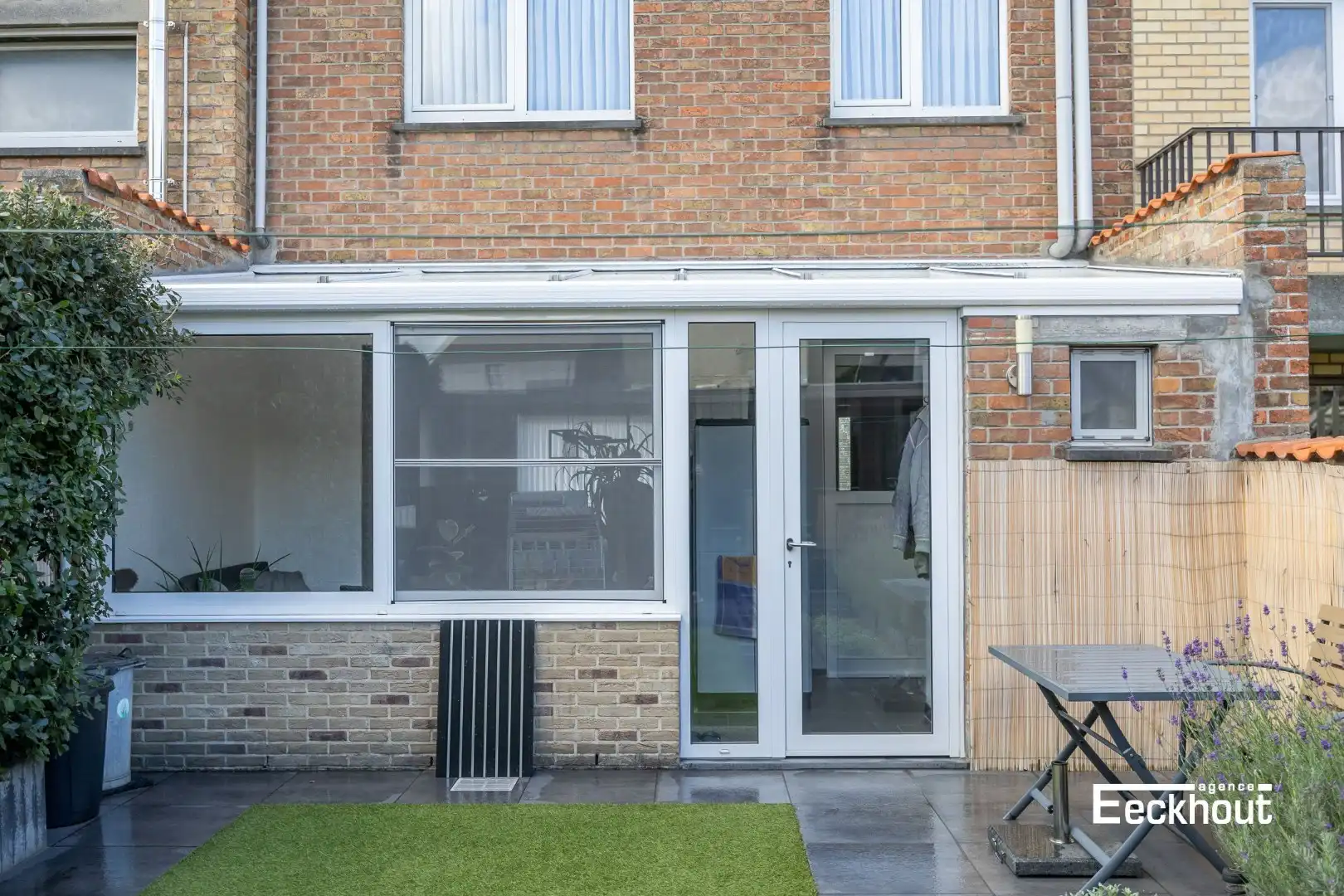Instapklare woning met zonnige tuin op zeer gunstige ligging! foto 24