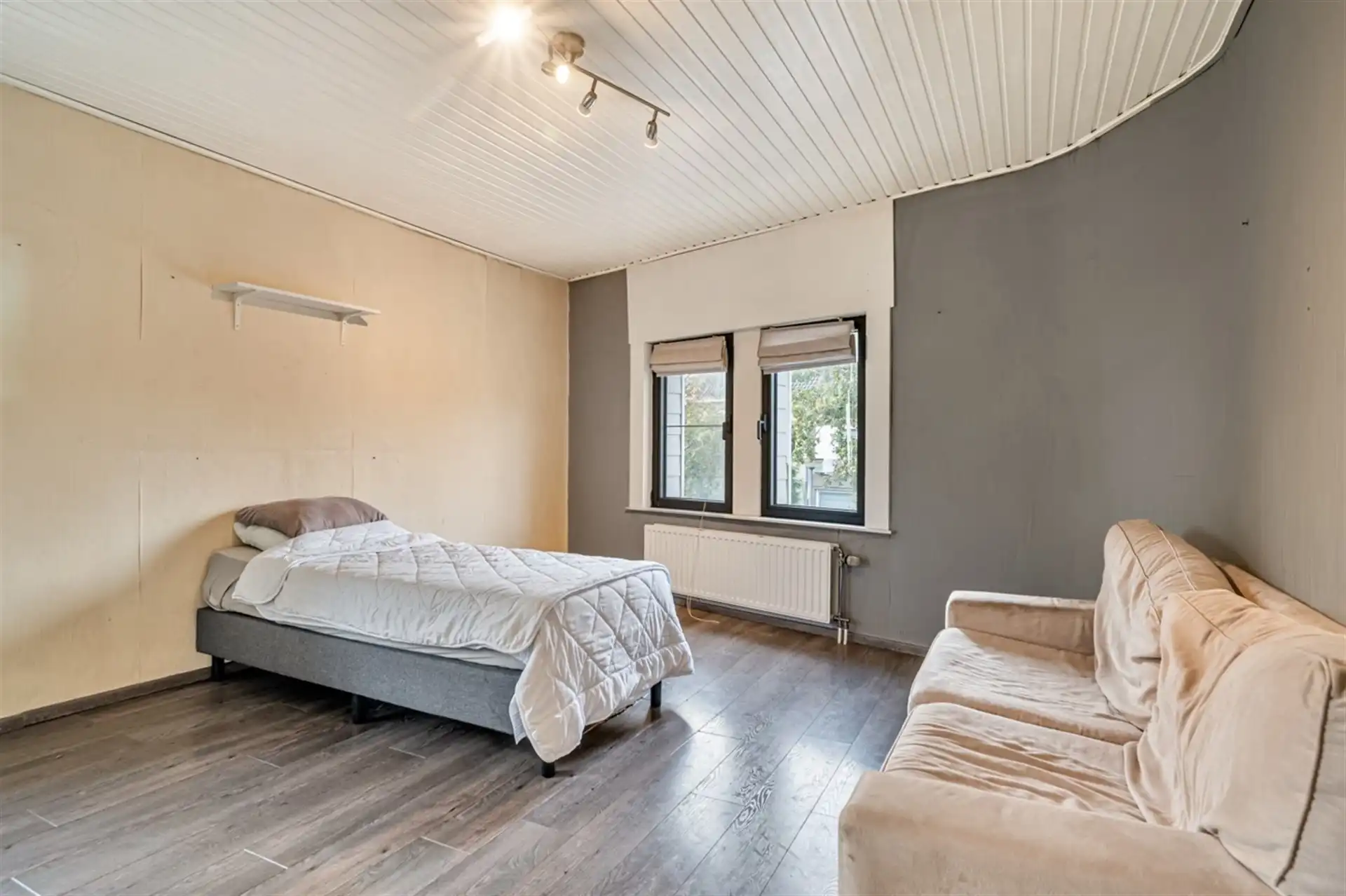 Gebouw voor gemengd gebruik in de Aalsterse stadsrand foto 11