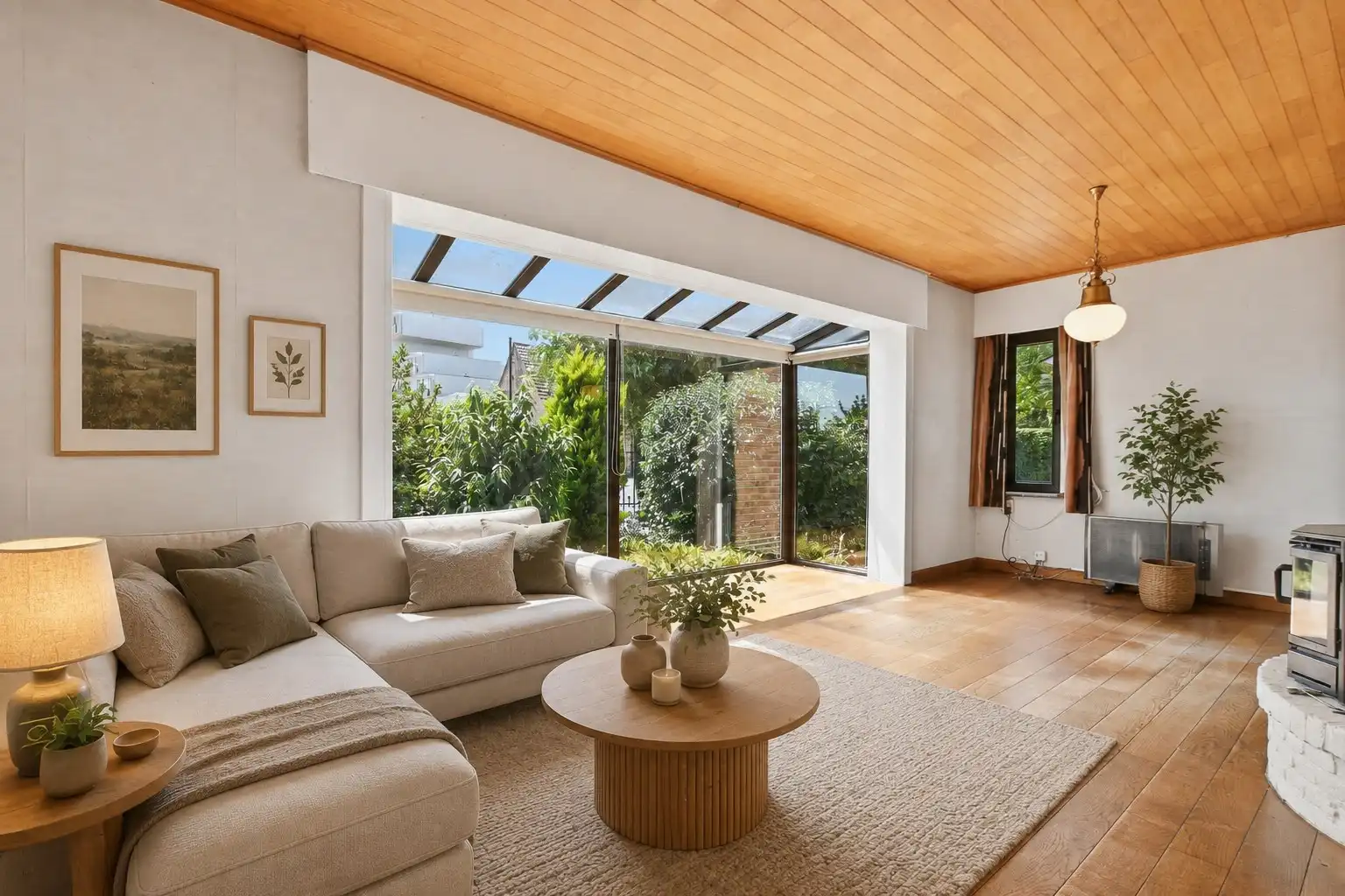 Authentieke en karaktervolle bungalow met veel mogelijkheden in Vosseslag, De Haan foto 3