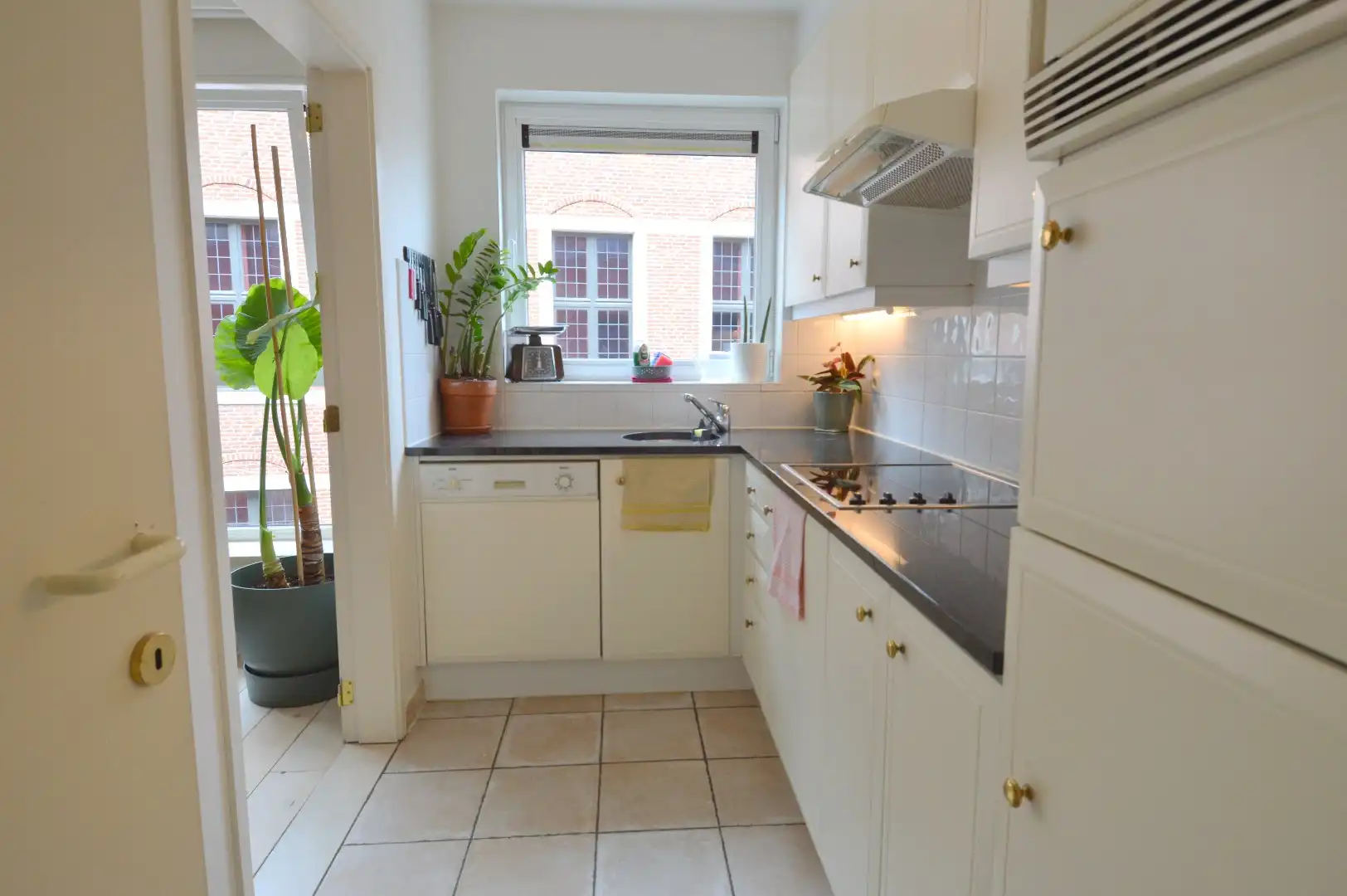 Cosy 1 slaapkamer appartement in centrum Kortrijk foto 5