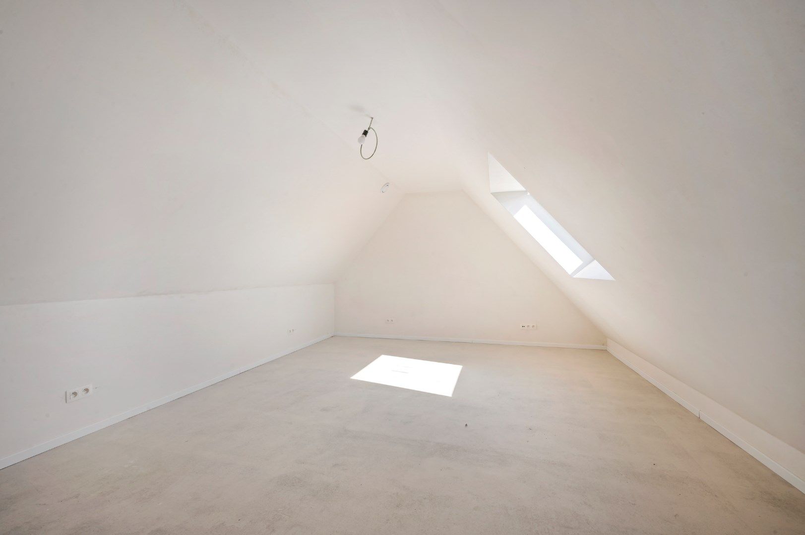 NIEUWBOUWCOMPLEX MET 5 APPARTEMENTEN TE KOOP ONDER REGISTRATIERECHTEN foto 16