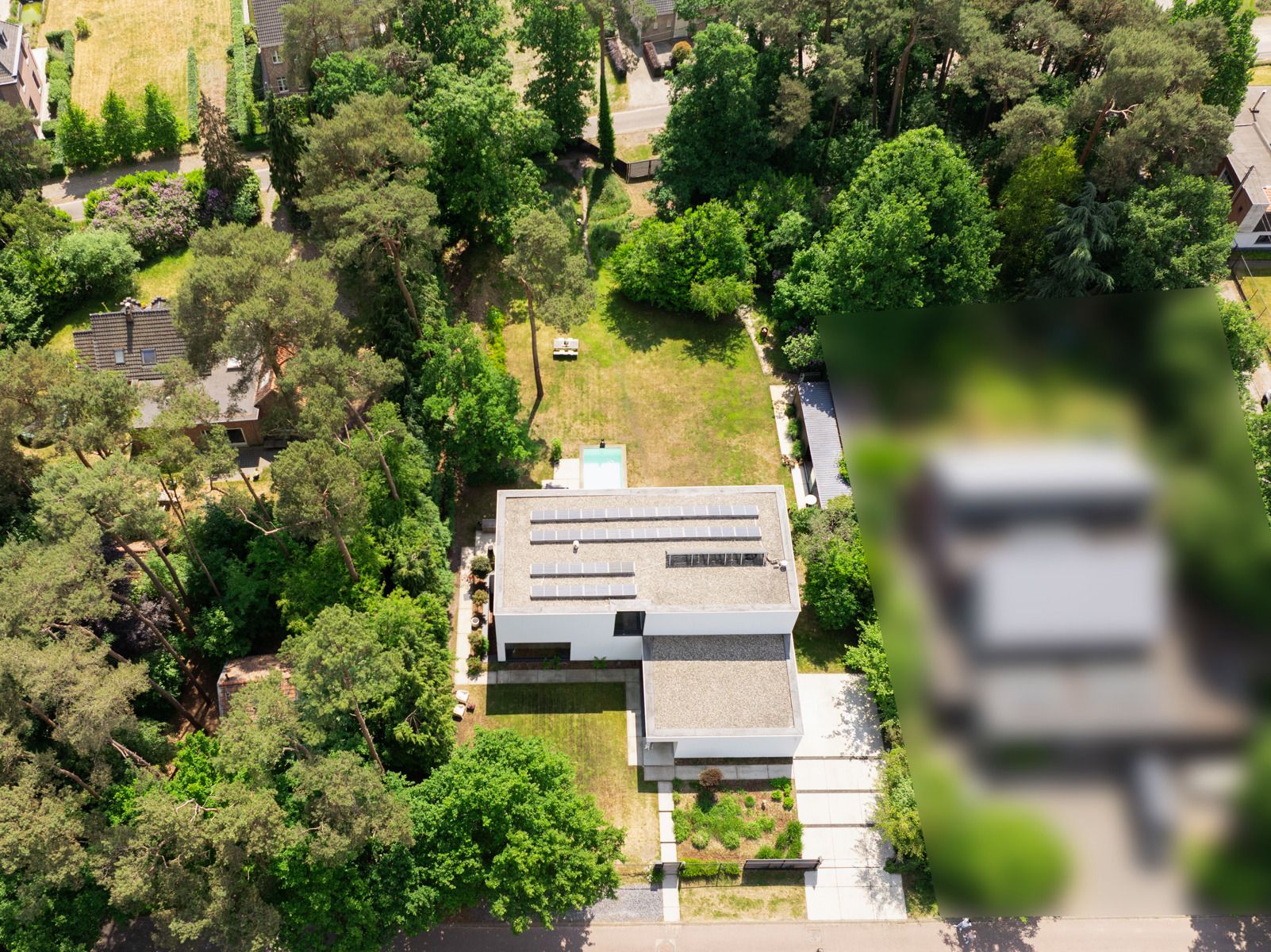 Ruime moderne luxe villa met zwembad op ca. 2339 m². foto 30