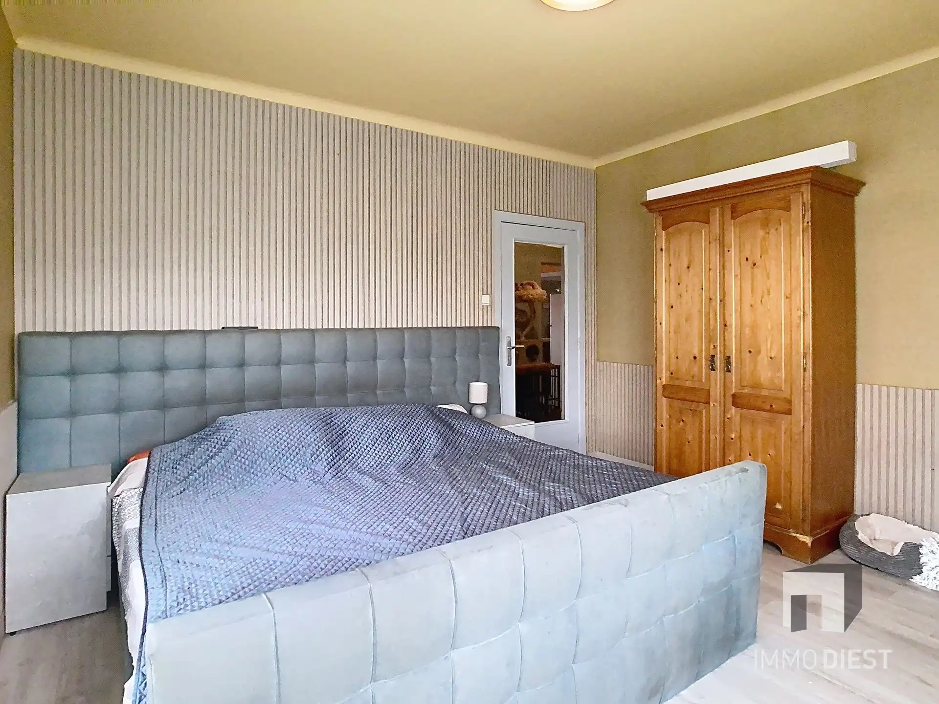 Charmante, op te frissen woning met ruime tuin nabij het centrum van Herselt. foto 13