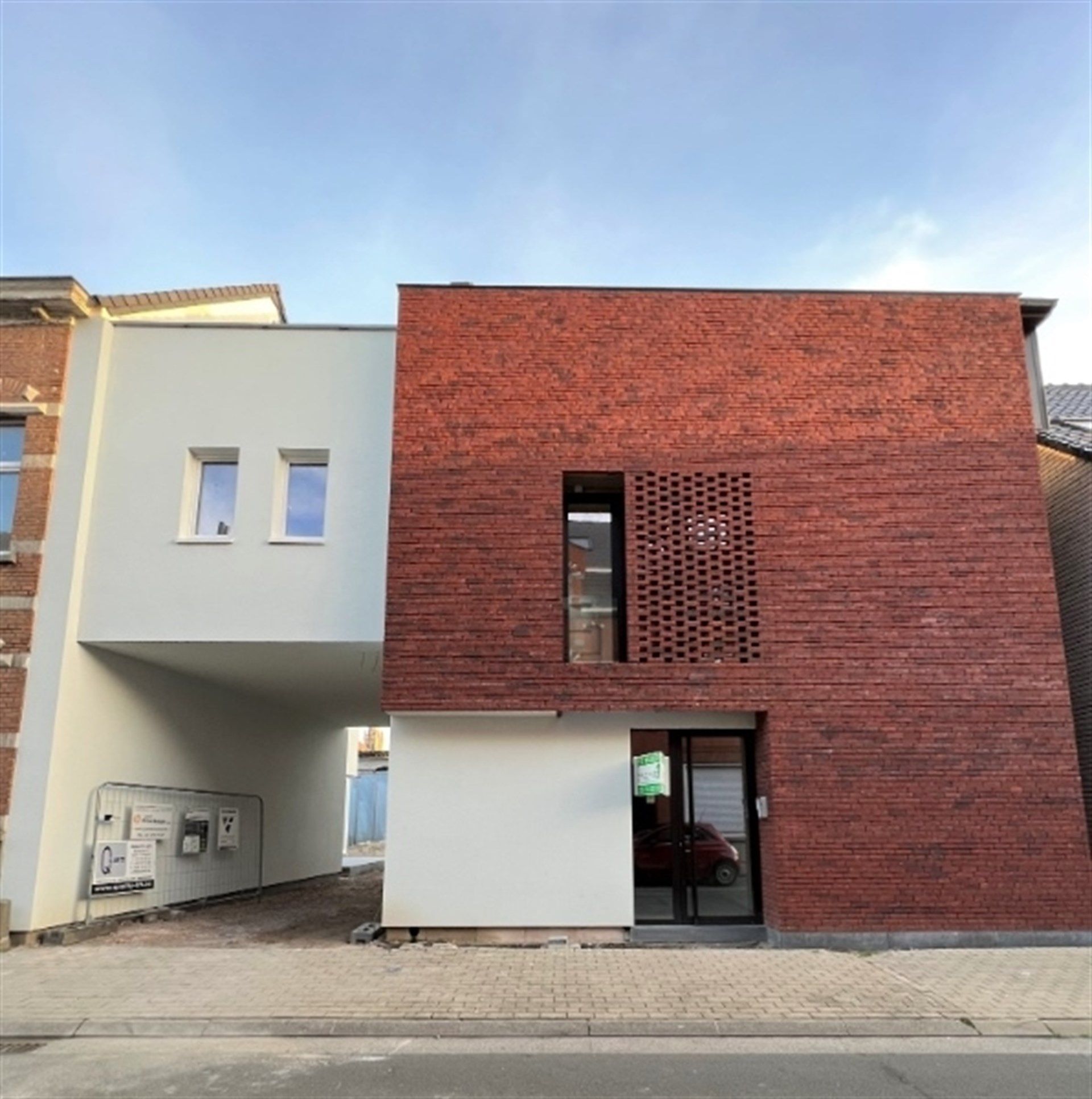 ()=>{if(producerUpdateValueVersion(node),producerAccessed(node),node.value===ERRORED)throw node.error;return node.value} De Schrijverstraat 26/0.1 - 9300 AALST