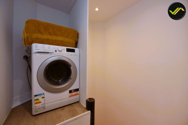 Vastgoed Select: Stijlvol gerenoveerd appartement in Lievegem met modern comfort en aantrekkelijk investeringsrendement foto 7