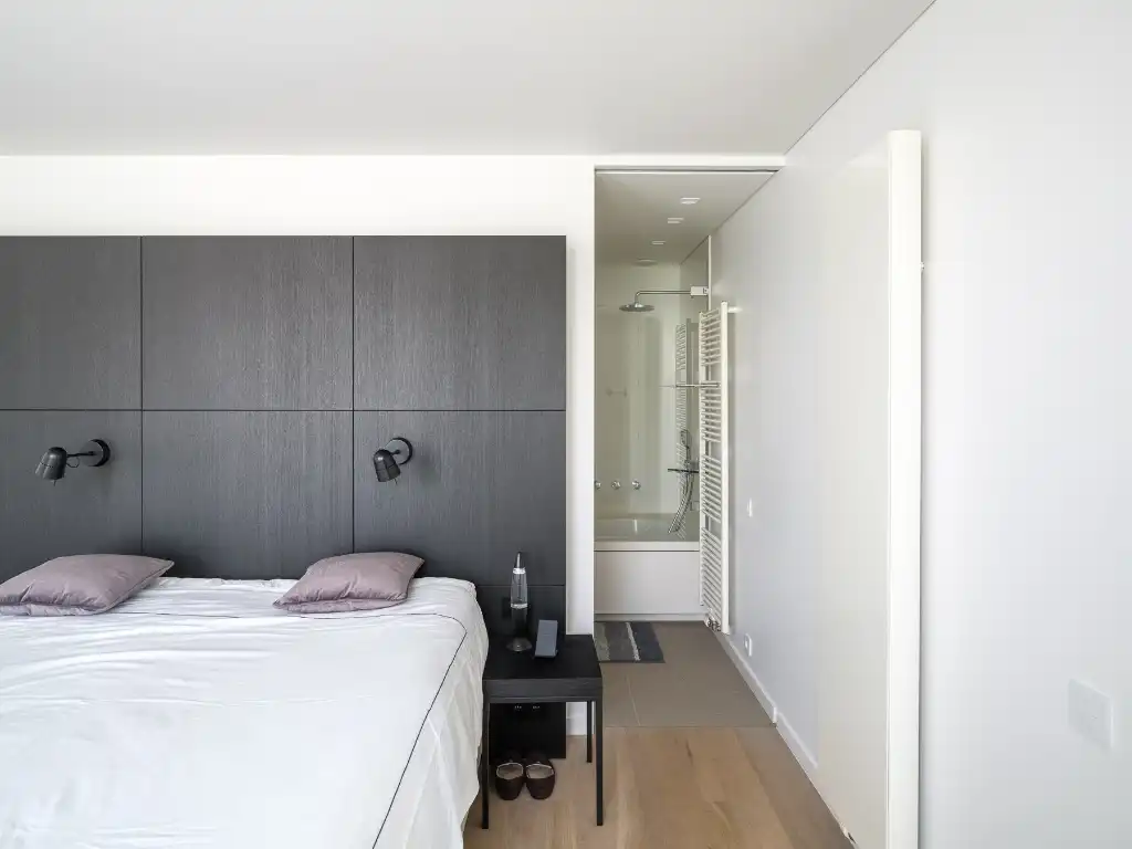 High-end afgewerkt tweeslaapkamerappartement met topligging aan de&nbsp;Coupure foto 11