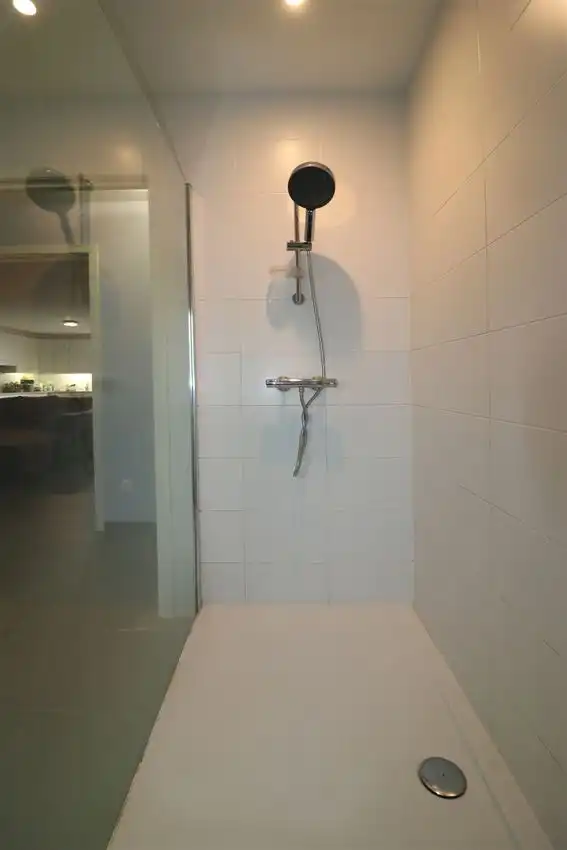 Appartement met 2 slaapkamers, mooi terras, inclusief garage  foto 14