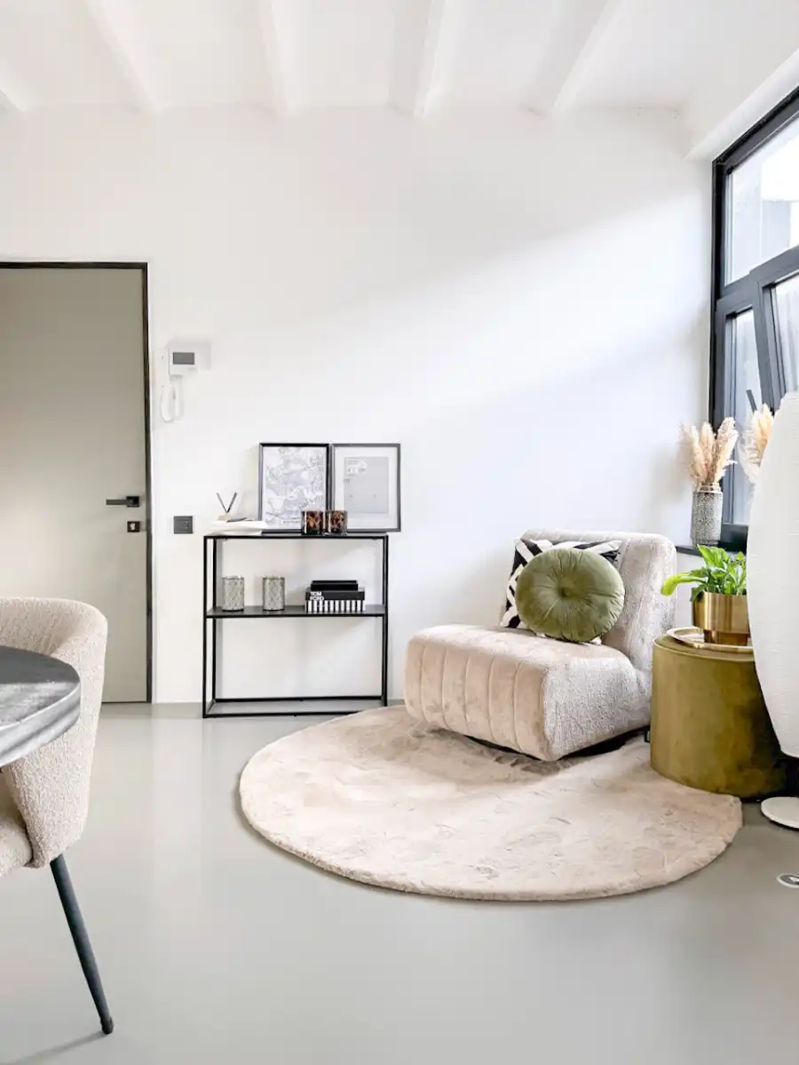 Karaktervolle Loft in historische pianofabriek! foto 4