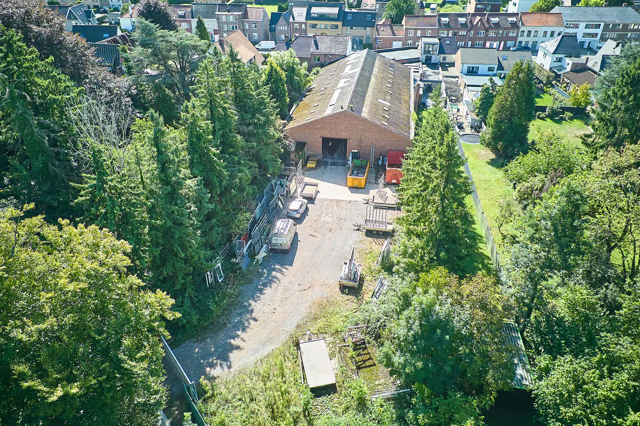 TE KOOP Tongeren - multifunctioneel gebouw met magazijn foto 4
