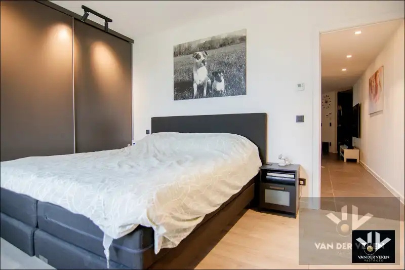 RECENT, KNAP AFGEWERKT APP ZUIDZICHT IV foto 16