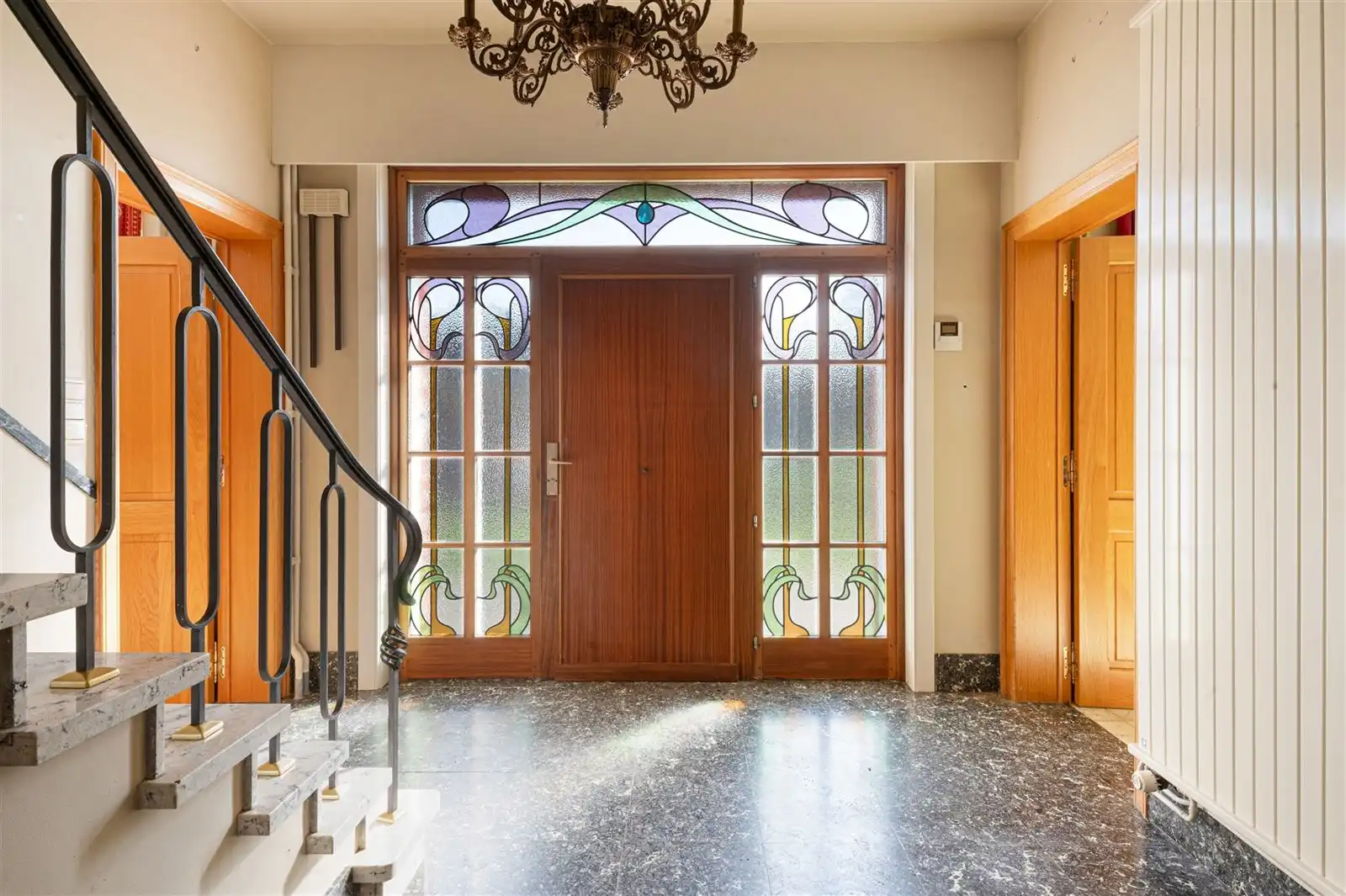 Exclusieve woning met 5 slaapkamers aan de Kartuizersite foto 3