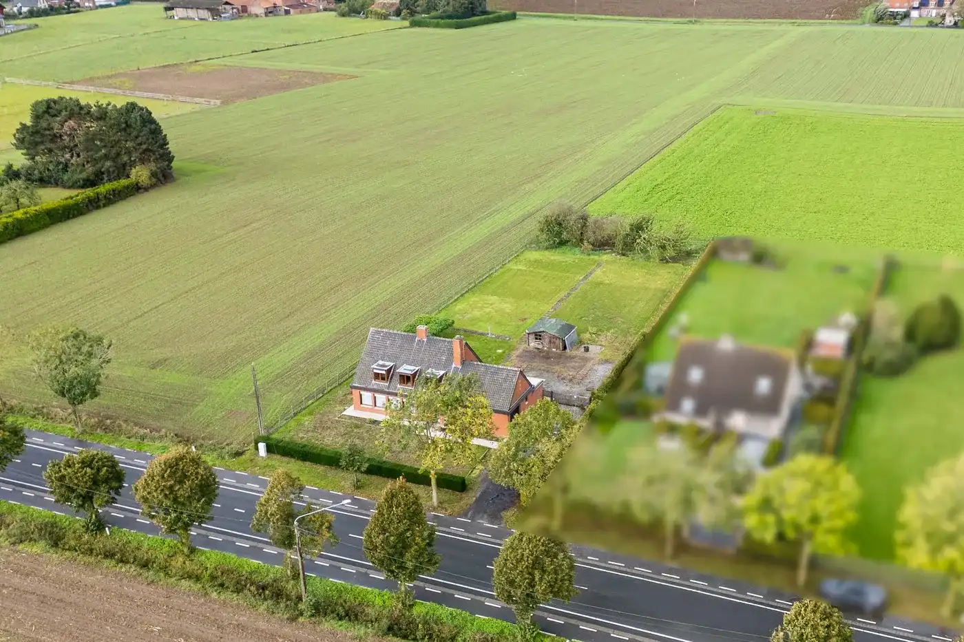 Ruime woning met landelijk uitzicht op een perceel van 1.962 m² in Spiere-Helkijn! foto 2