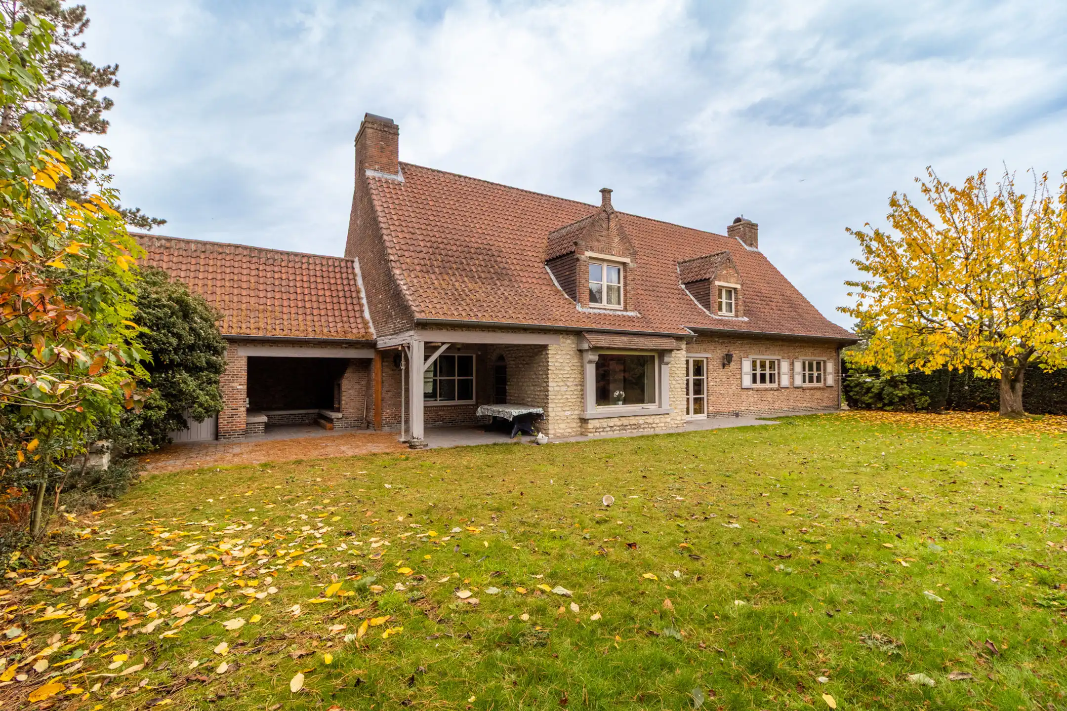 Villa te koop foto 29