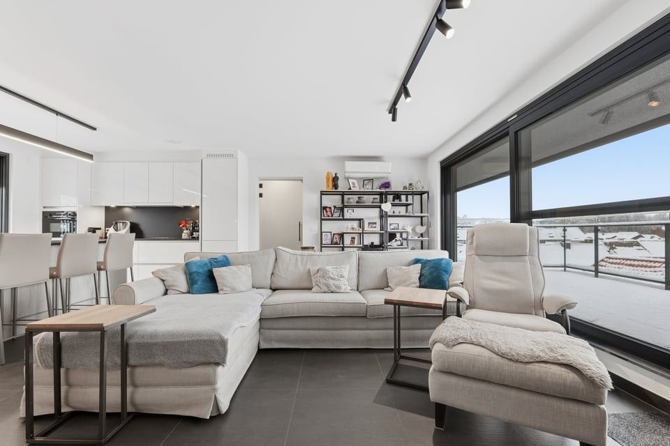 PENTHOUSE MET UNIEK DAKTERRAS, SAUNA EN STAANPLAATS IN HARTJE SINT-TRUIDEN foto 4