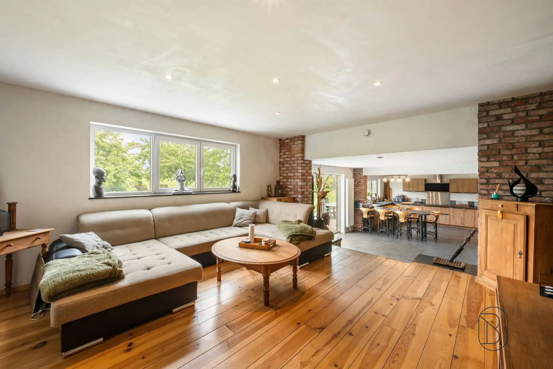 Ruime en energiezuinige woning met studio en tuin in Gaurain foto 7
