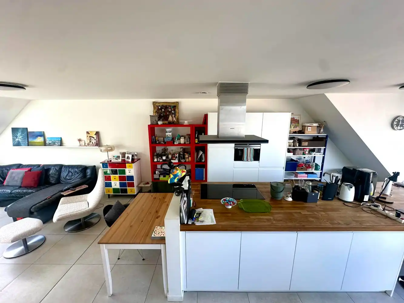 QUASI NIEUWBOUW 125 m2 MET 3 SLAAPKAMERS EN RUIM TERRAS OPEN ZICHT foto 9