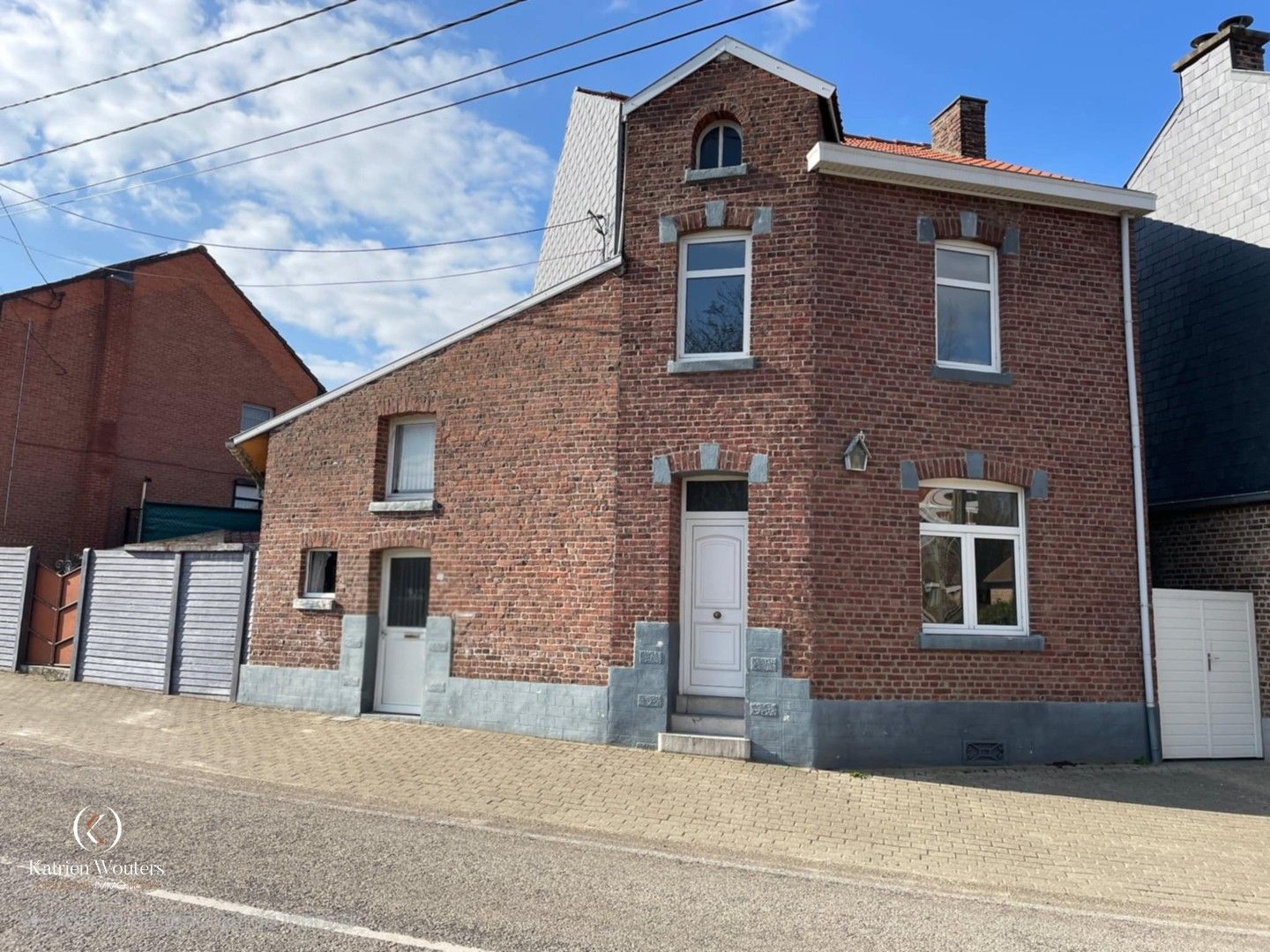 Hoofdfoto van de publicatie: Renovatiewoning met veel potentieel