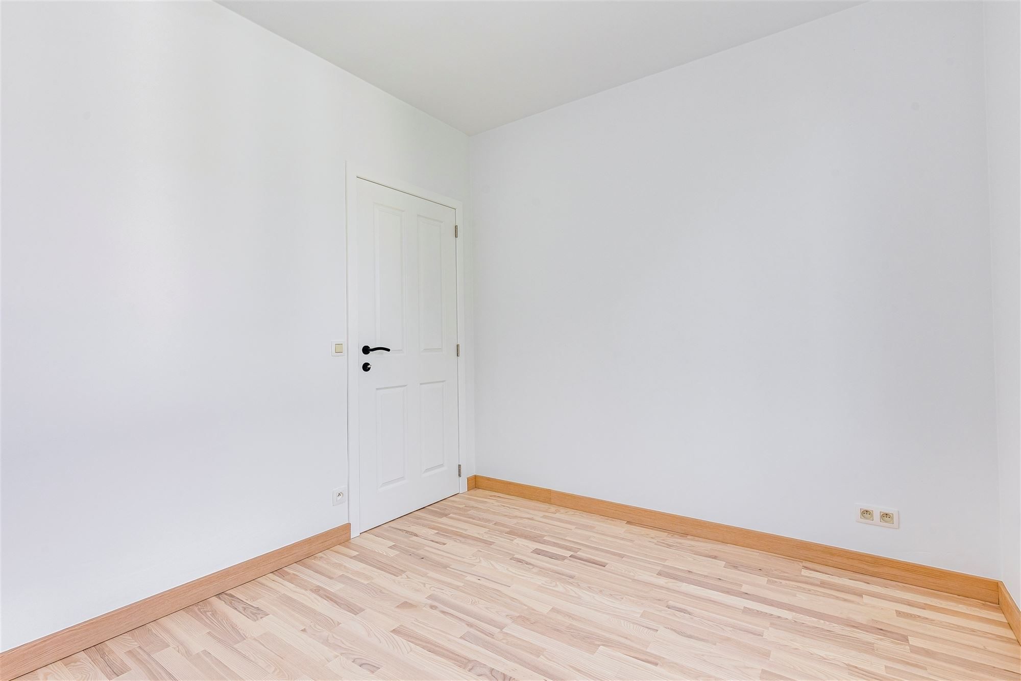 Super-de-luxe gerenoveerd appt met 2-3 slk foto 18