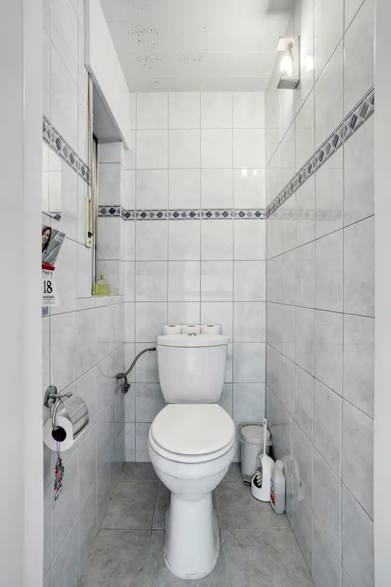 Bungalow (+/- 163 m²) + loods/werkplaats (>400 m²) + oprit foto 20