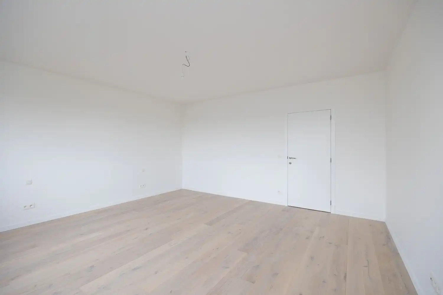 Stijlvol nieuwbouw dakappartement (±120 m²) met terras op toplocatie in Antwerpen foto 12