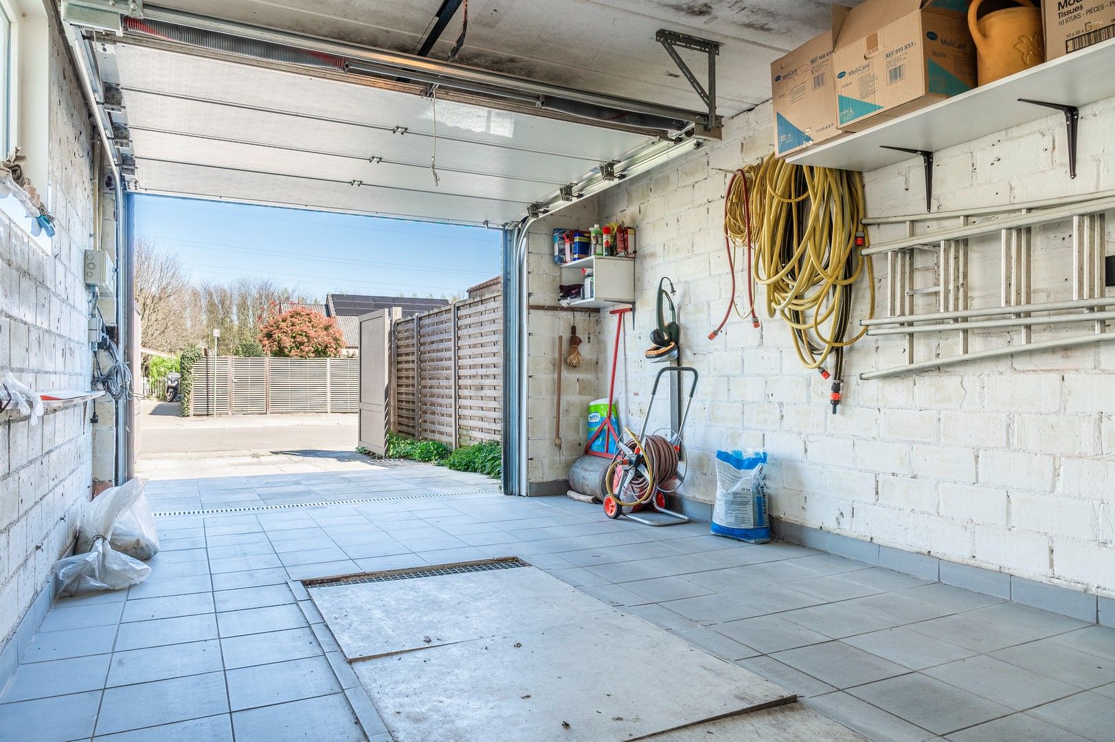 Lichtrijke woning met open leefruimte en garage! foto 22