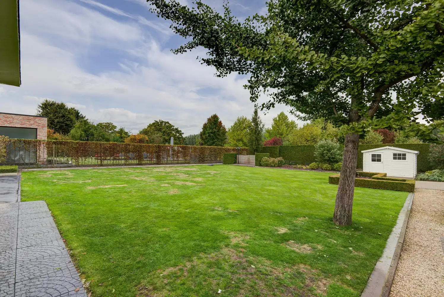 VERZORGDE GEZINSWONING MET 3 SLAAPKAMERS EN EEN RUIME TUIN TE STOKROOIE (HASSELT) foto 32